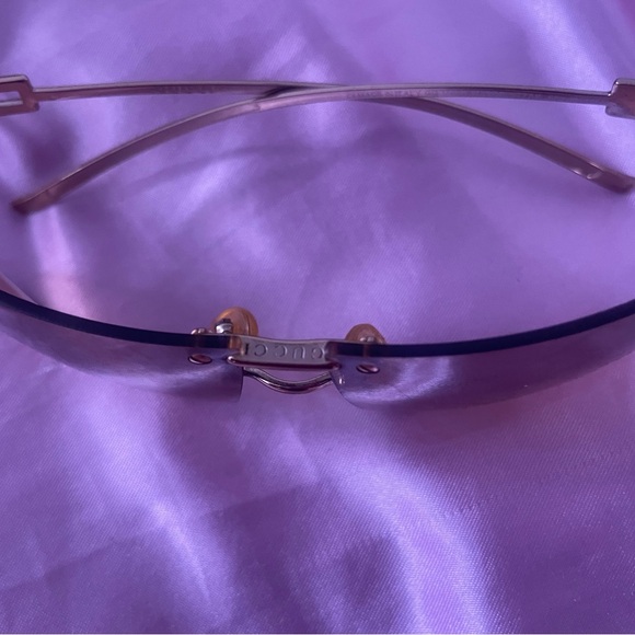 This is authentic vintage Gucci glasses - Picture 3 of 5